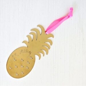 Lilly Pulitzer Gold Pineapple Christmas Ornament!  New in package!